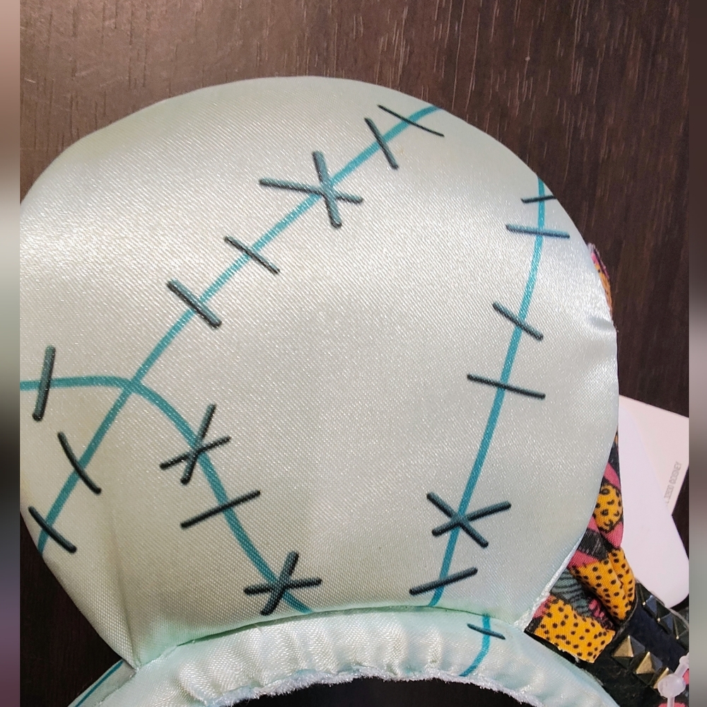 Mickey Mouse Ears Headband with Bow - Picture 4 of 10